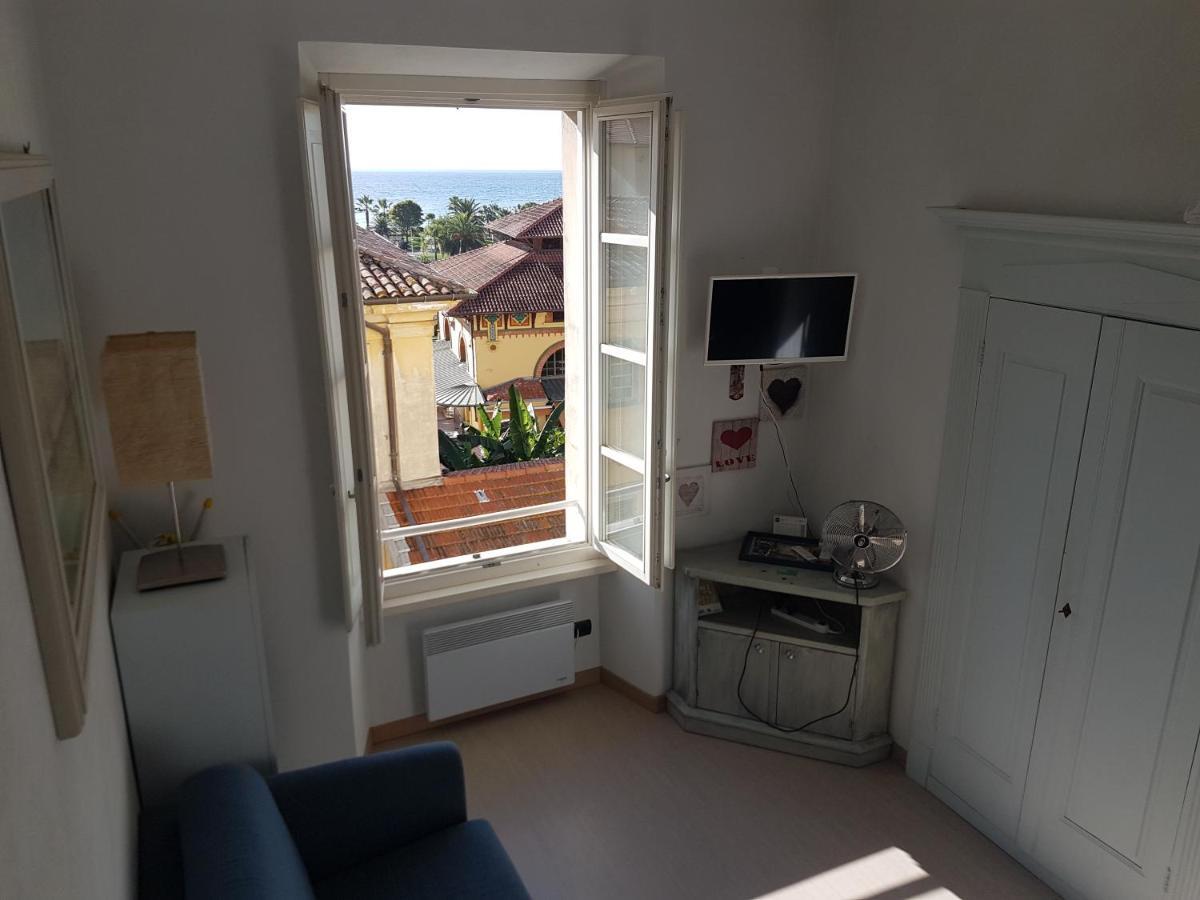 Apartamento Le Palmaro Menton Exterior foto